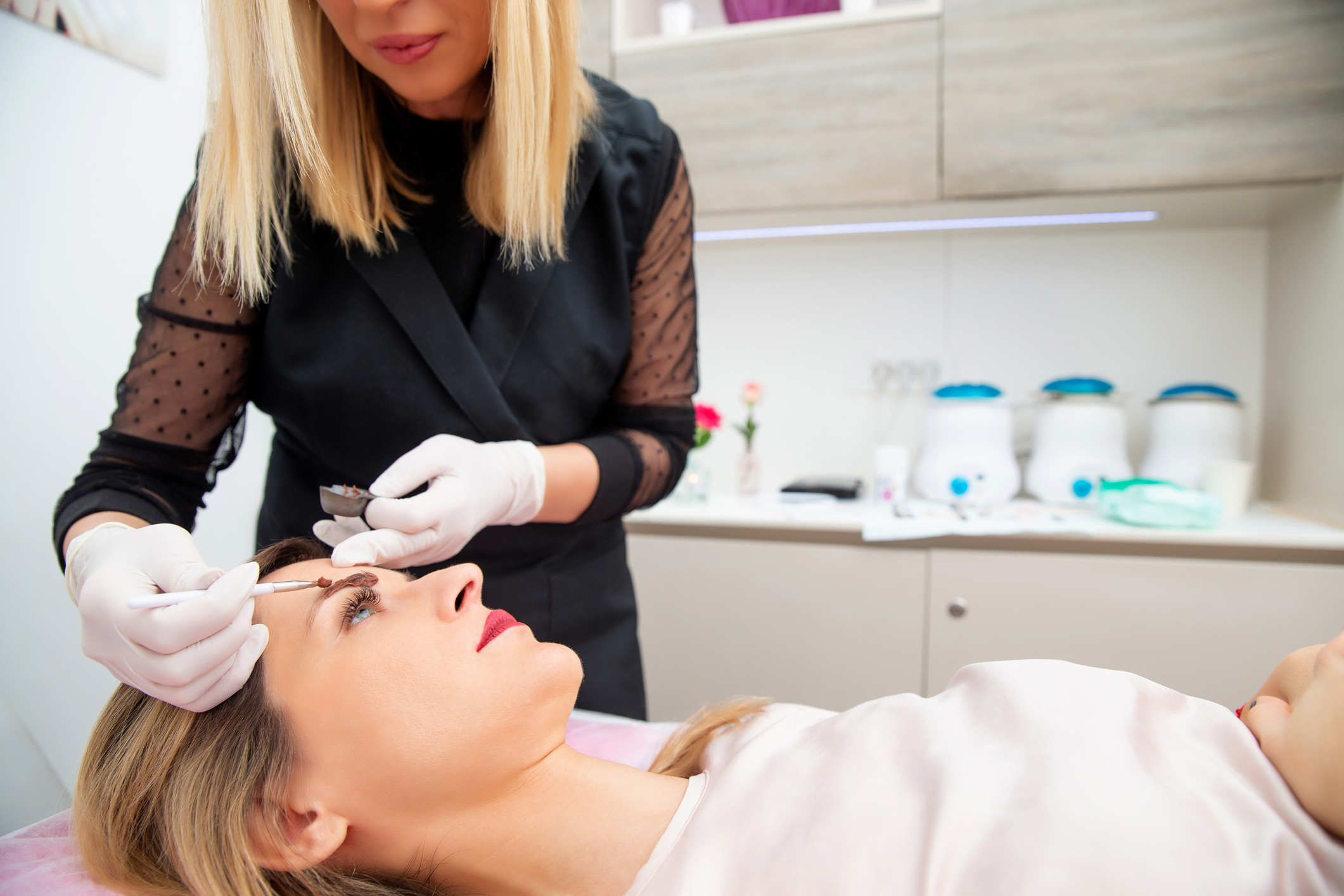 Applying Eyebrow Tint