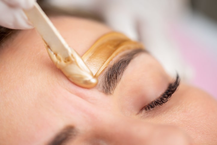 Woman with eyebrows waxed