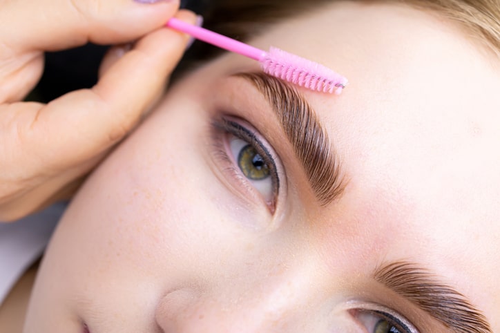 Woman with Brow Lamination